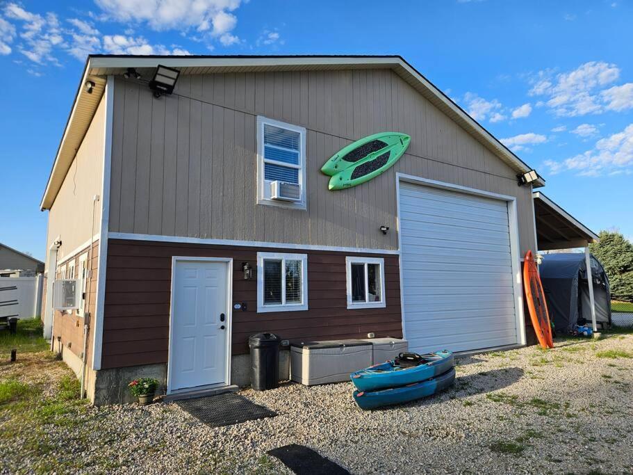 Private Cabin- Breakfast - Double Tub - 75In Tv - Sup - Washer Dryer - Bbq West Point المظهر الخارجي الصورة
